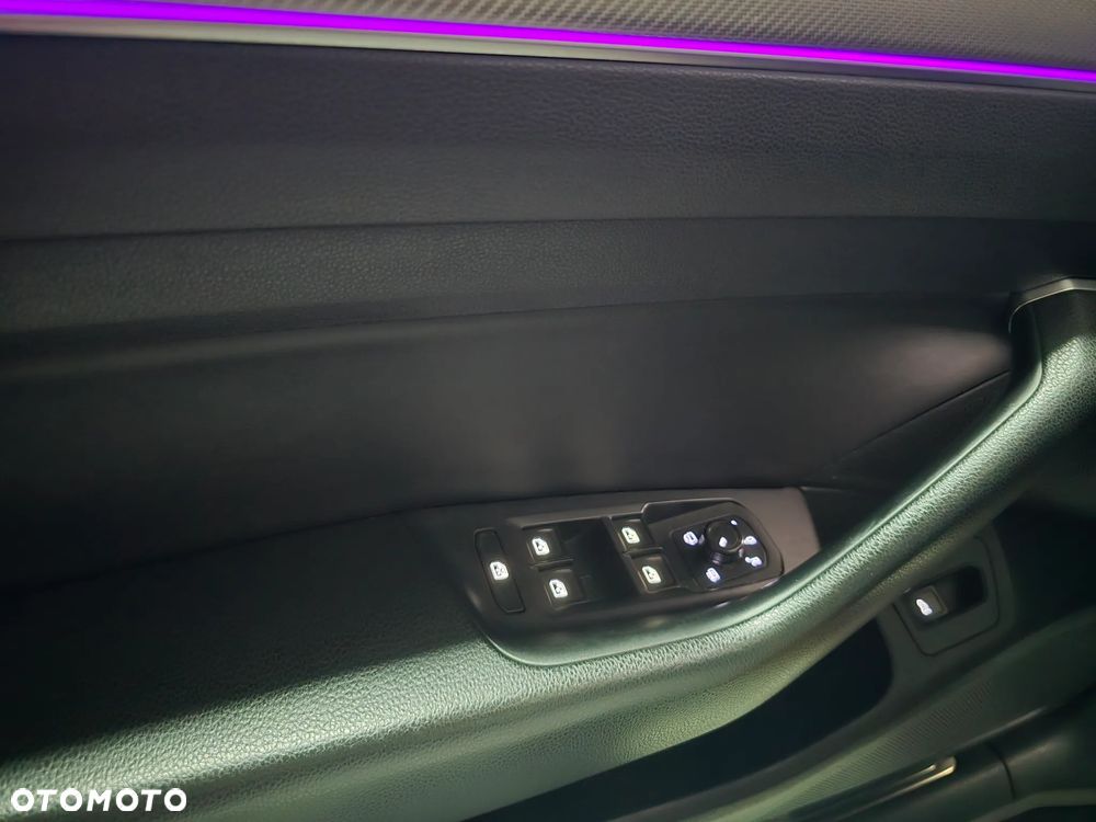 Volkswagen Arteon 2.0 TDI 4Motion R-Line DSG - 20