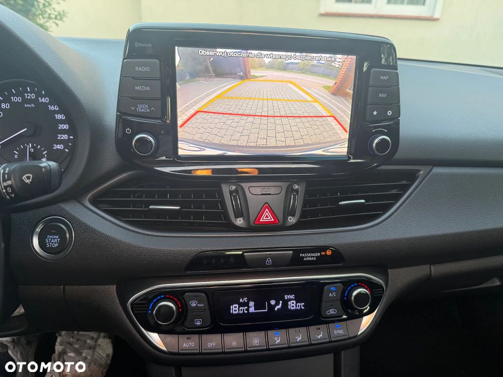 Hyundai i30 1.4 T-GDI Passion Plus - 8