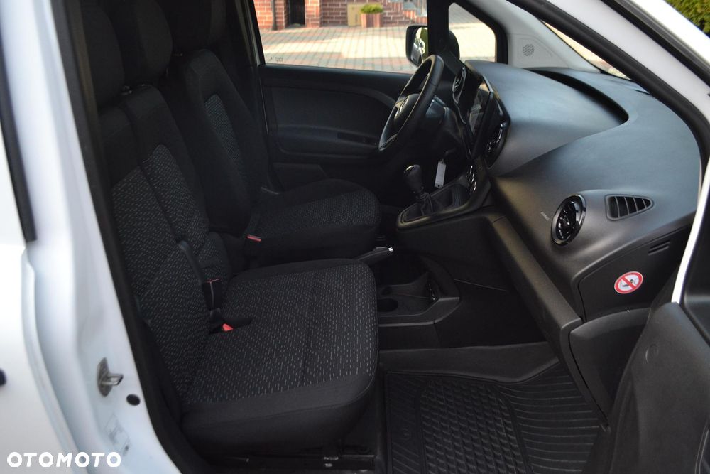 Mercedes-Benz CITAN 108 CDI - 6