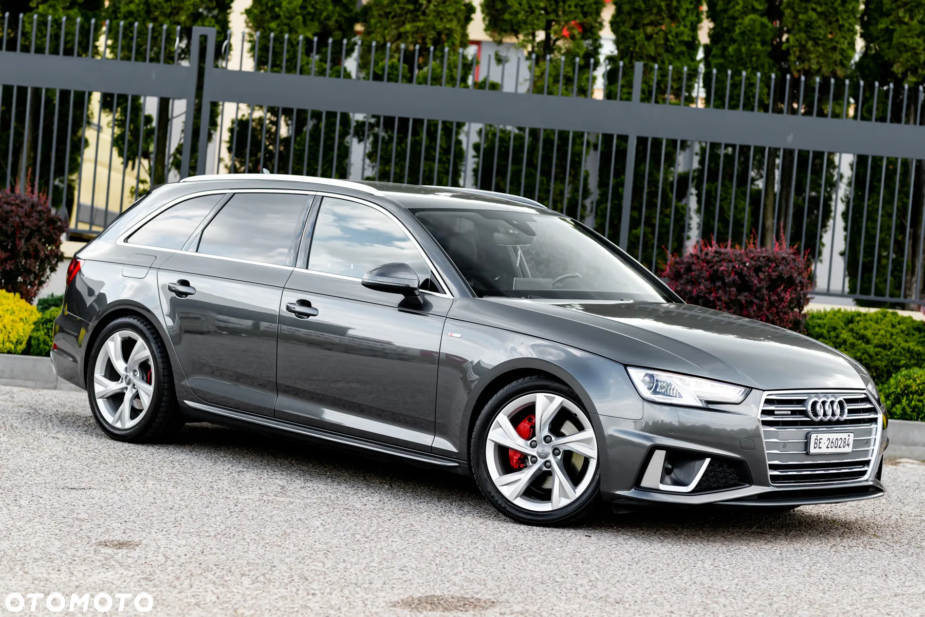 Audi A4 Avant 40 TDI quattro S tronic S line - 11