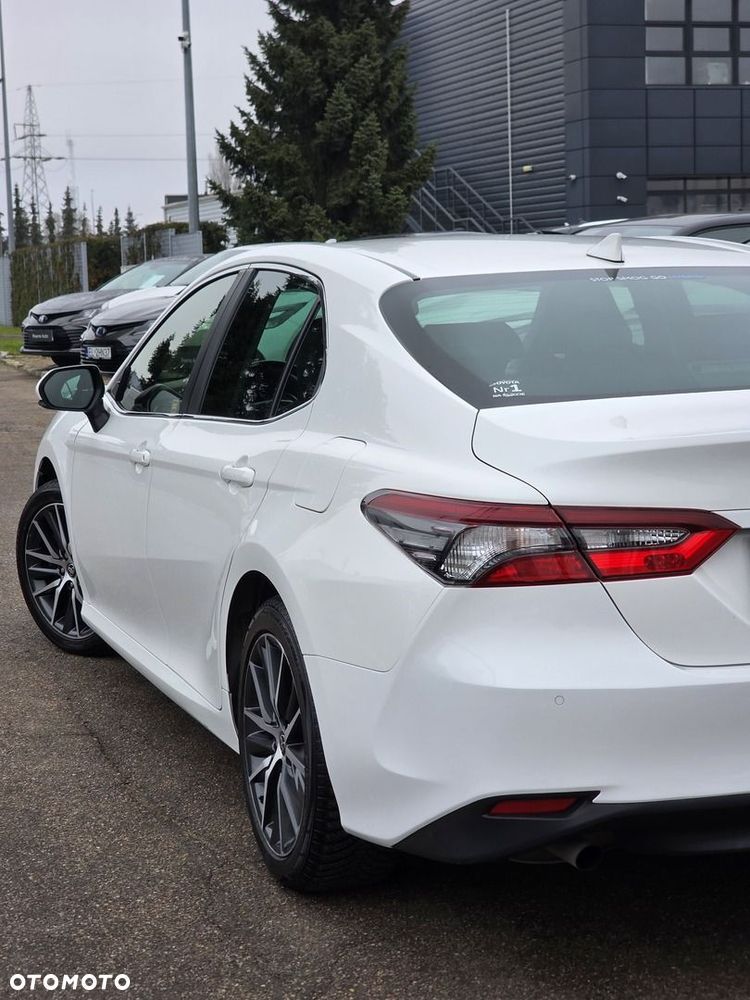 Toyota Camry 2.5 Hybrid Prestige CVT - 11