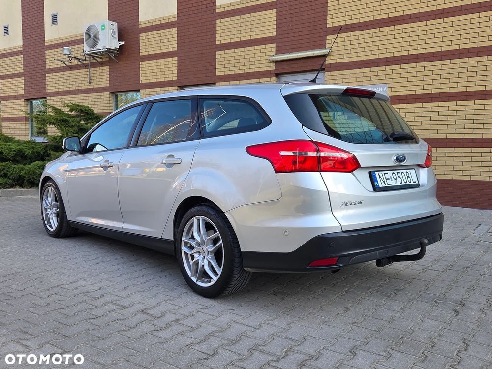 Ford Focus 1.5 TDCi ECOnetic 88g Start-Stopp-System Business - 12