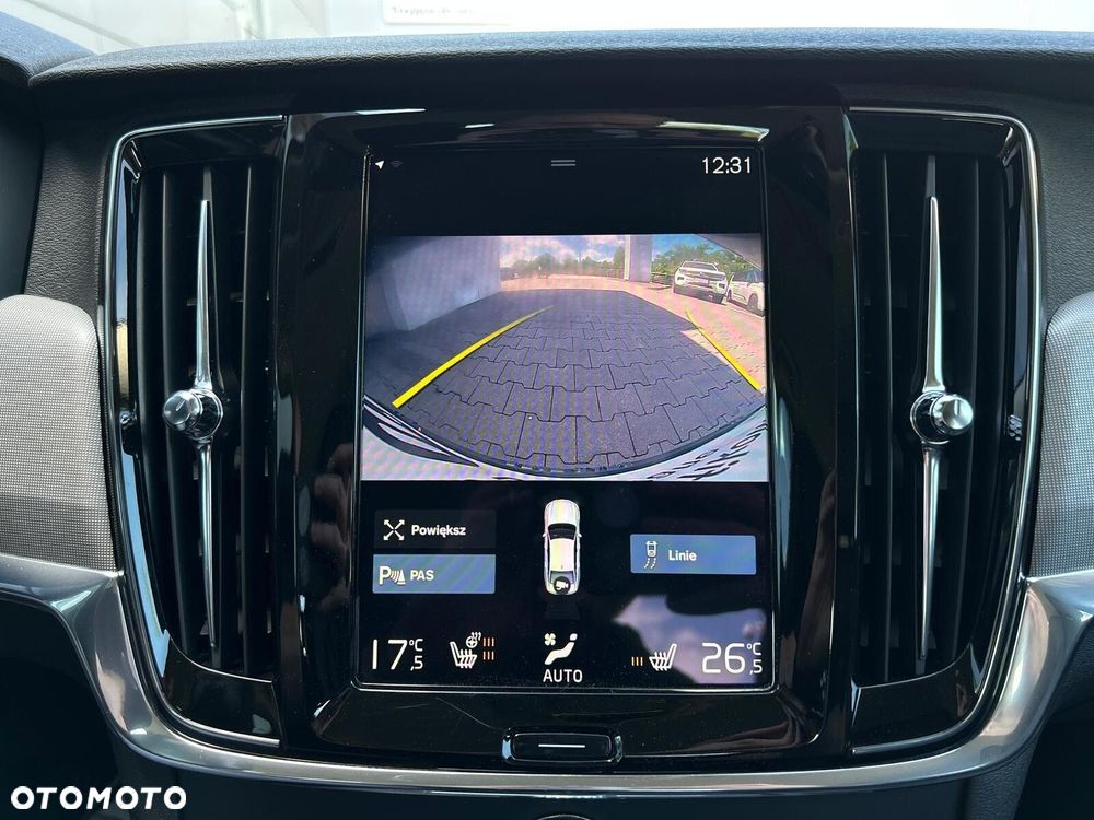 Volvo S90 D4 Momentum - 28