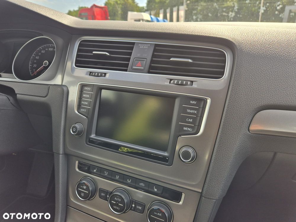 Volkswagen Golf 1.6 TDI BMT Highline DSG - 13