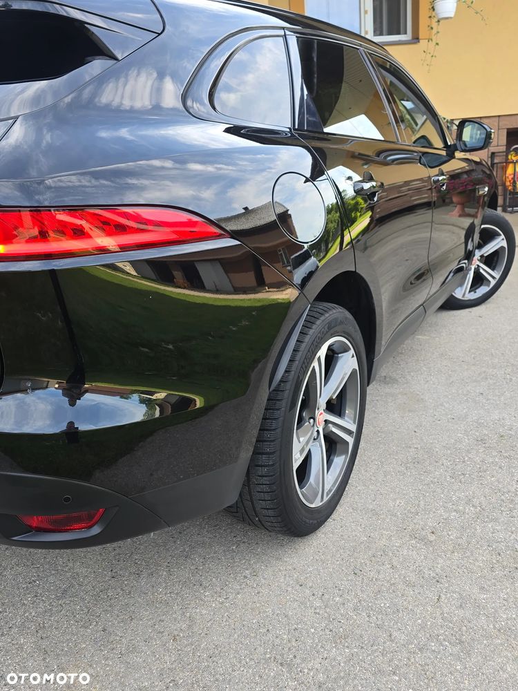 Jaguar F-Pace 2.0 i4D AWD Prestige - 11