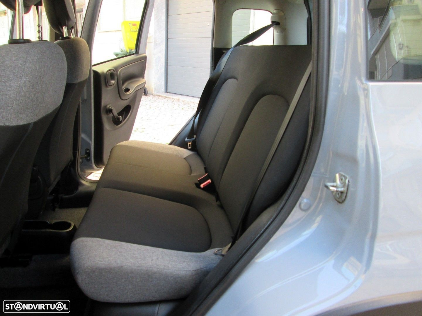 Fiat Panda 1.0 Hybrid City Life - 10