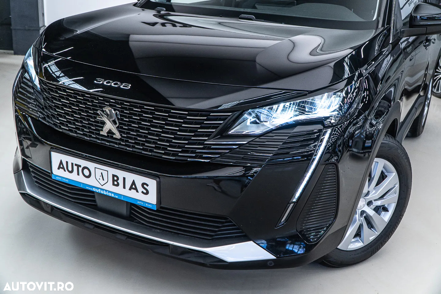 Peugeot 3008 1.2 PureTech 130 EAT8 Allure Pack - 10