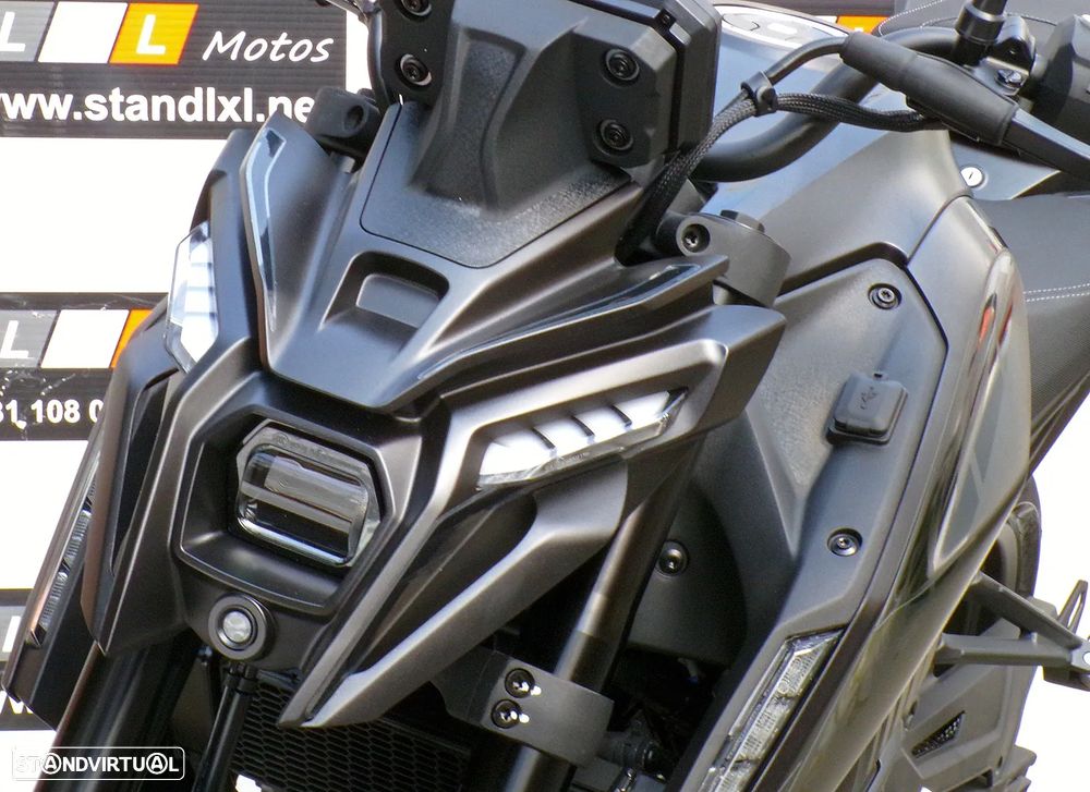Voge 125R RS - 8