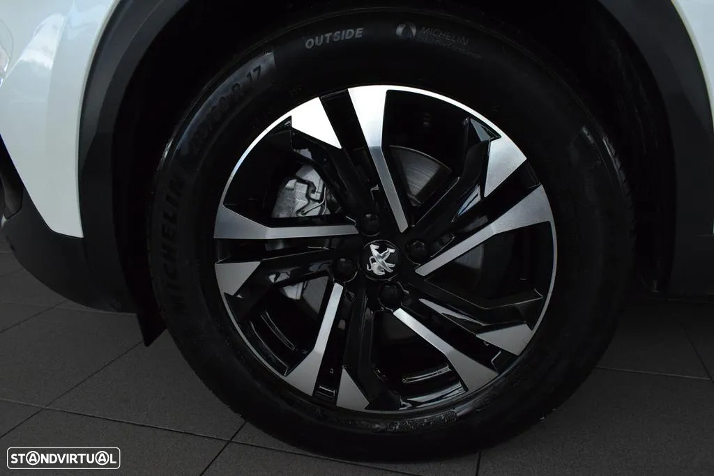 Peugeot 2008 1.5 BlueHDi GT Line EAT8 - 52