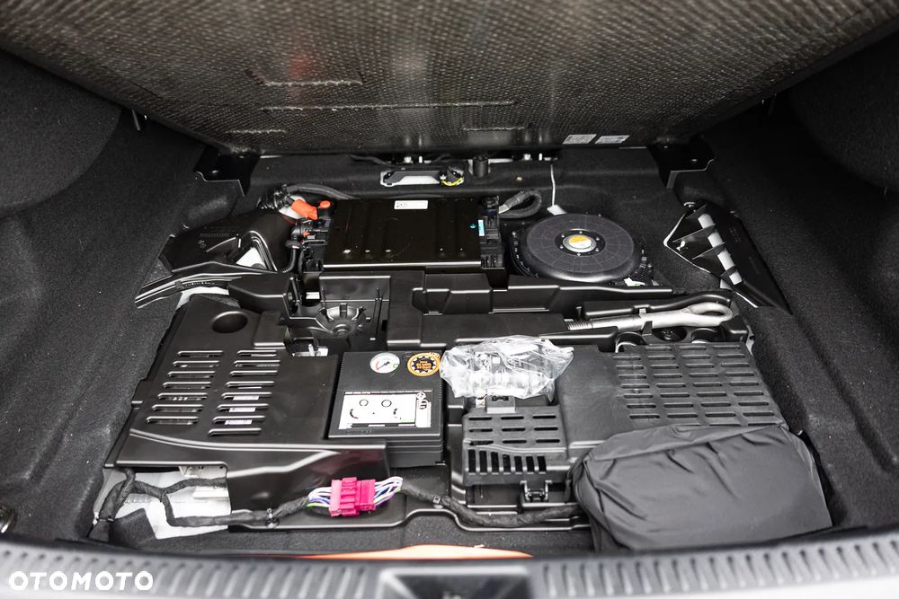 Mercedes-Benz Klasa A 35 AMG 4-Matic 8G-DCT - 33