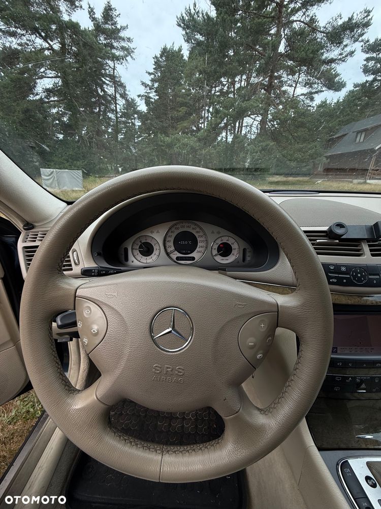Mercedes-Benz Klasa E - 6