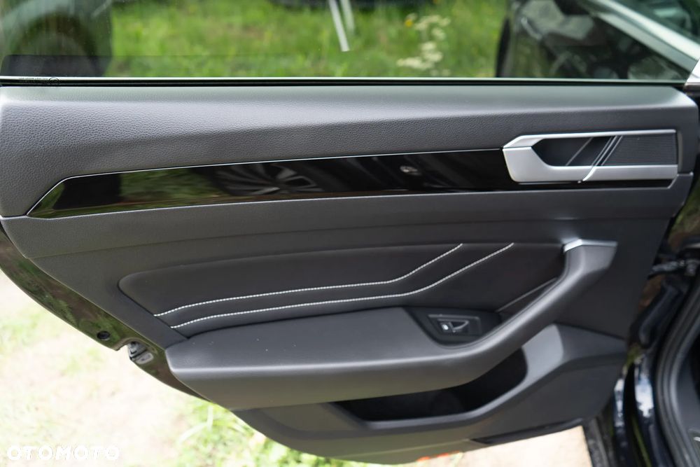Volkswagen Arteon 2.0 TSI 4Motion Elegance DSG - 9