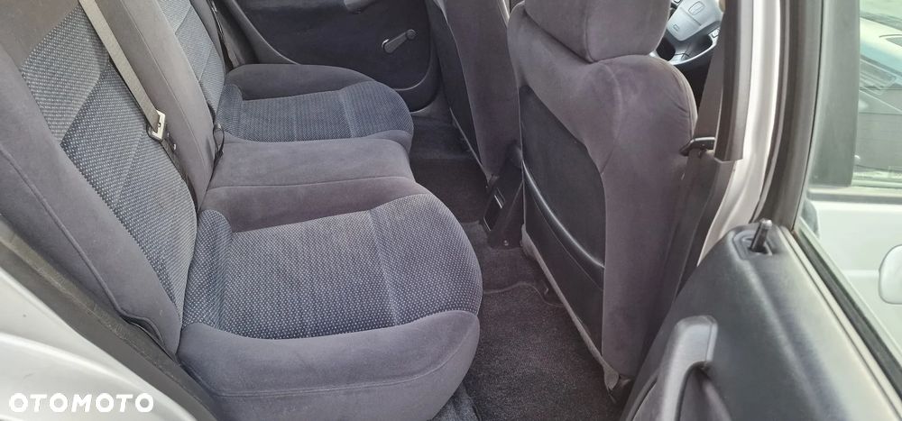 Honda Civic 1.4i S - 10