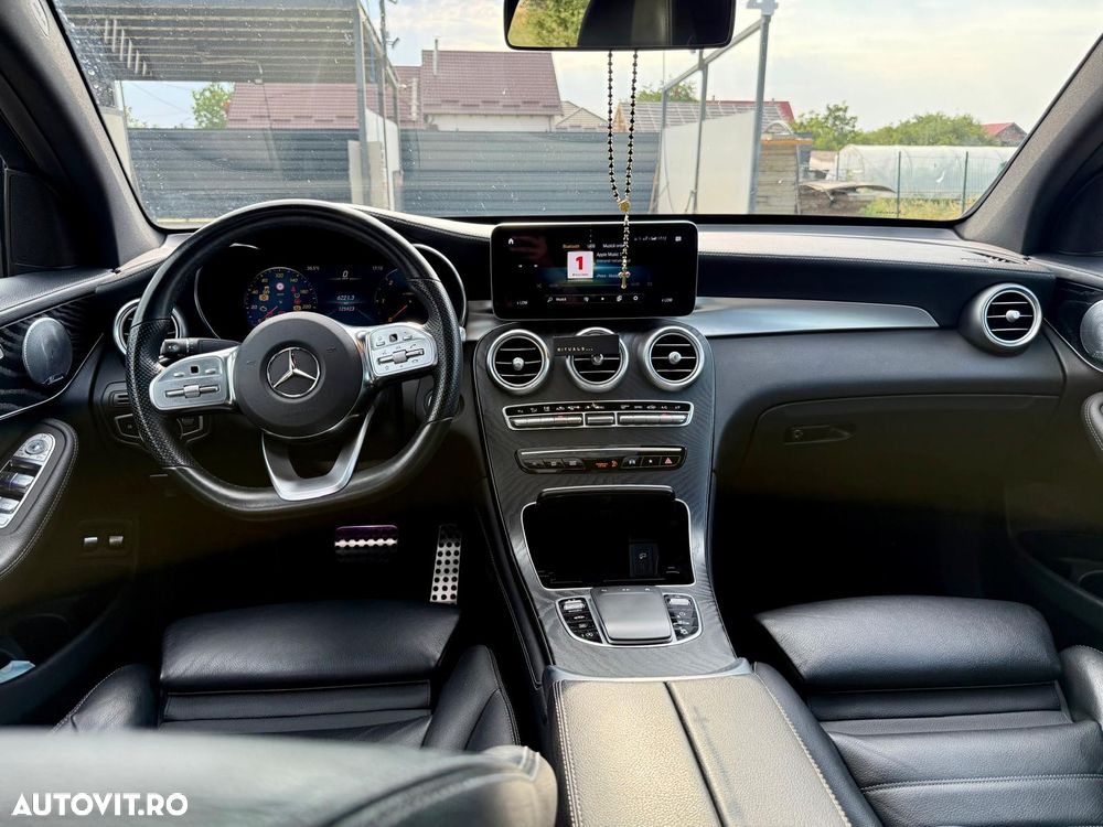 Mercedes-Benz GLC 300 d 4MATIC - 4