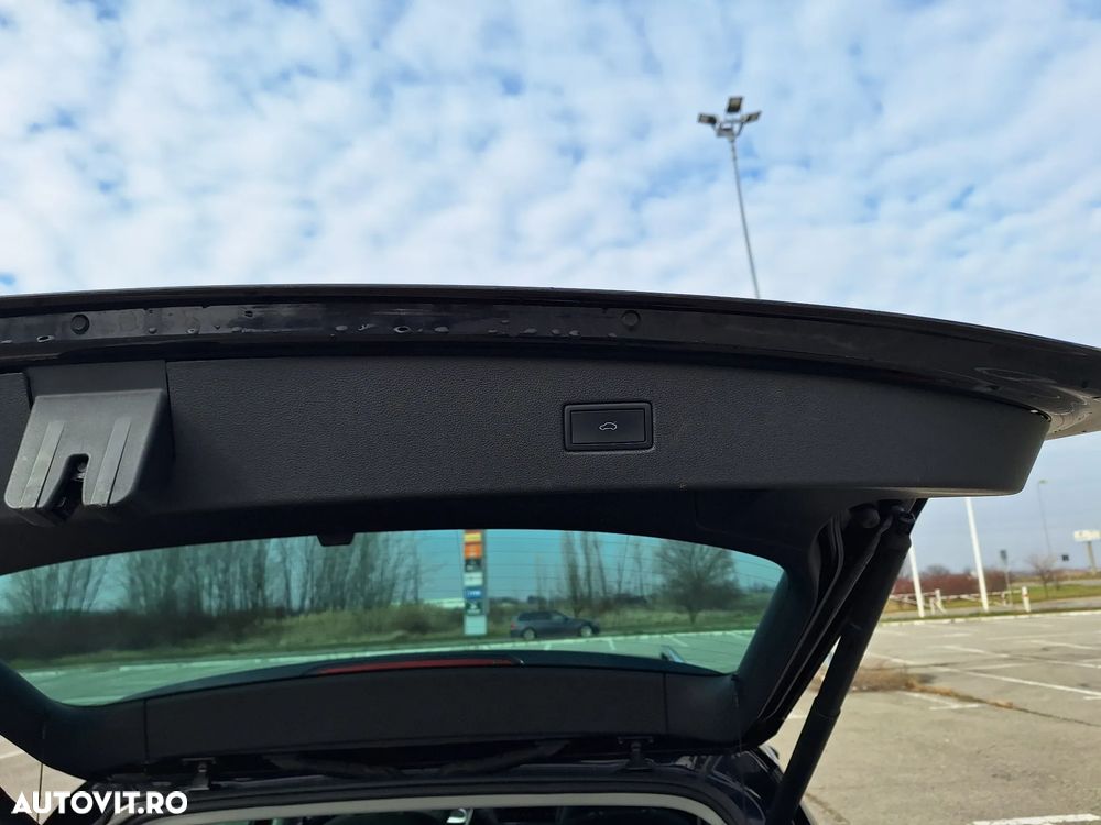 Volkswagen Tiguan 2.0 TDI SCR DSG 4Motion Elegance - 22