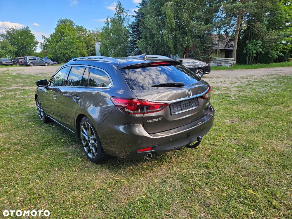 Mazda 6 - 12