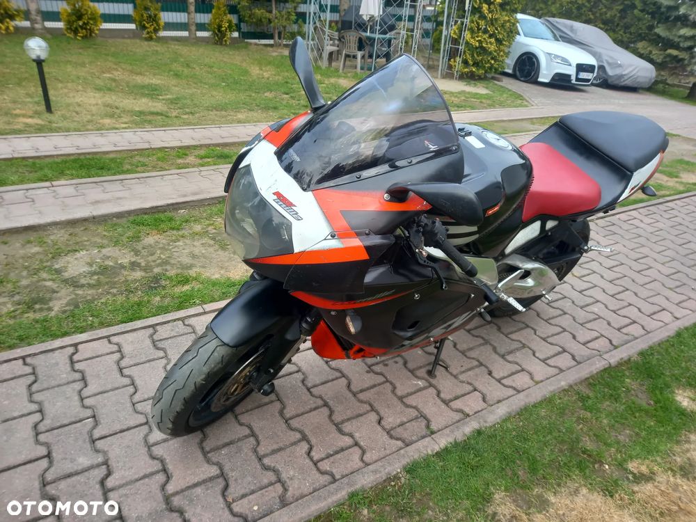 Aprilia RSV - 3