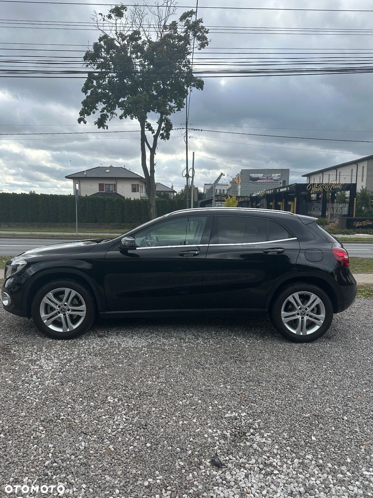 Mercedes-Benz GLA 250 7G-DCT Style - 10