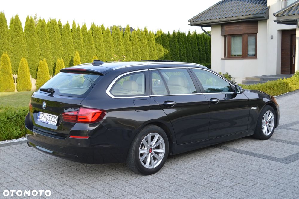 BMW Seria 5 518d Luxury Line - 3