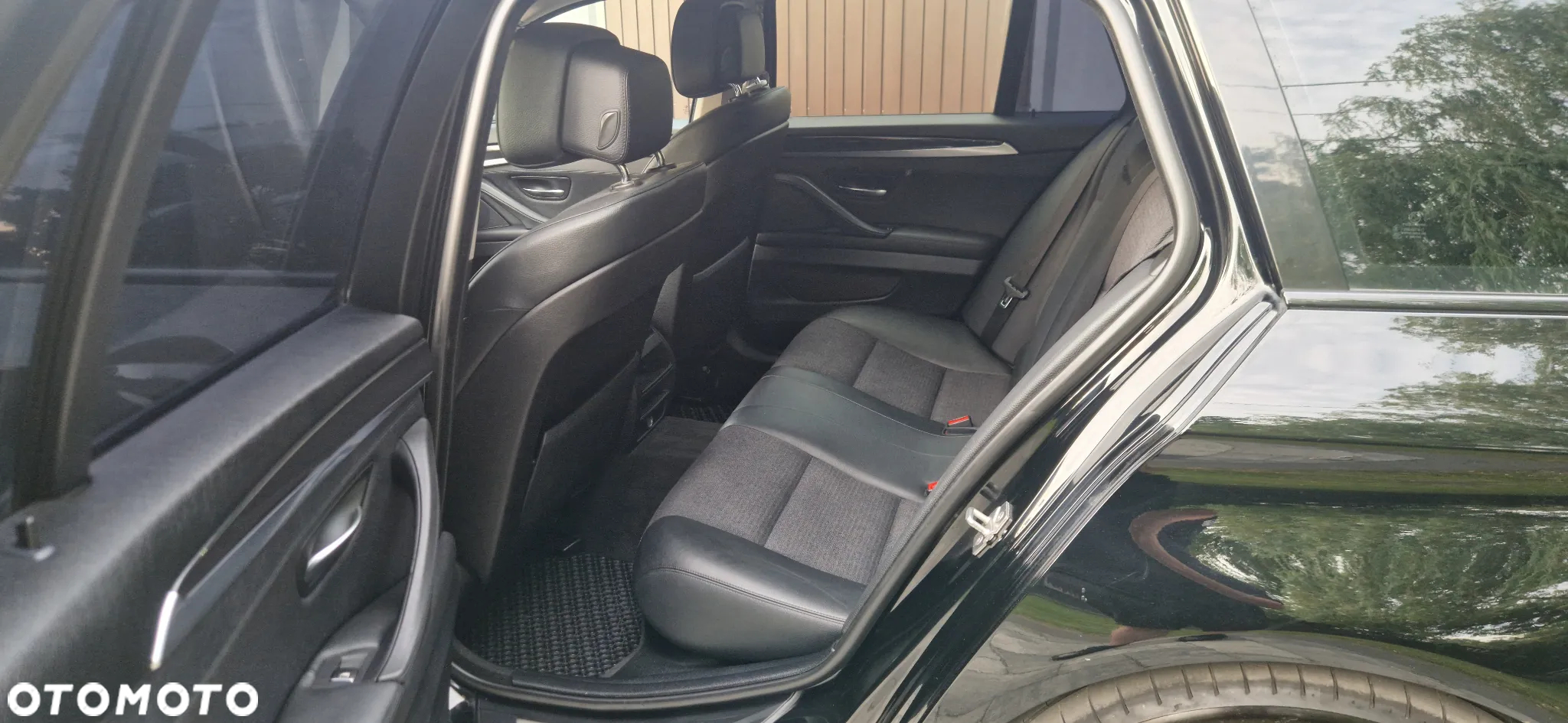 BMW Seria 5 520d - 15