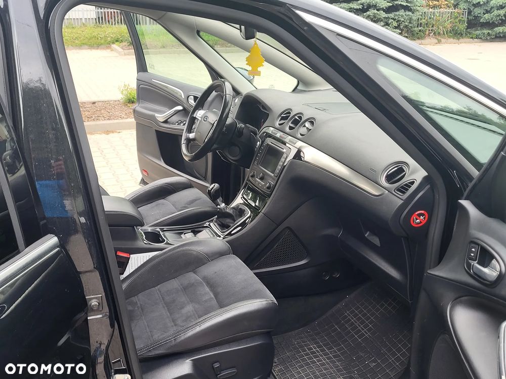 Ford S-Max 2.0 T Titanium - 16