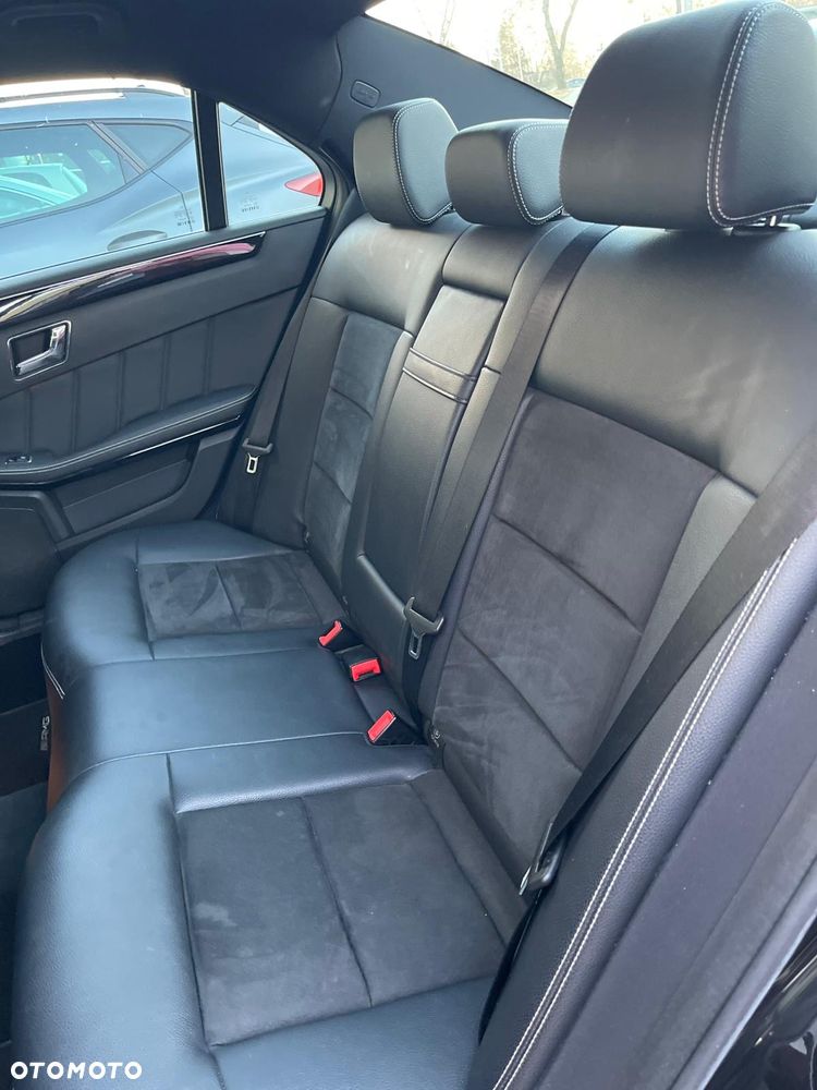 Mercedes-Benz Klasa E 220 CDI BlueEff Avantgarde - 11