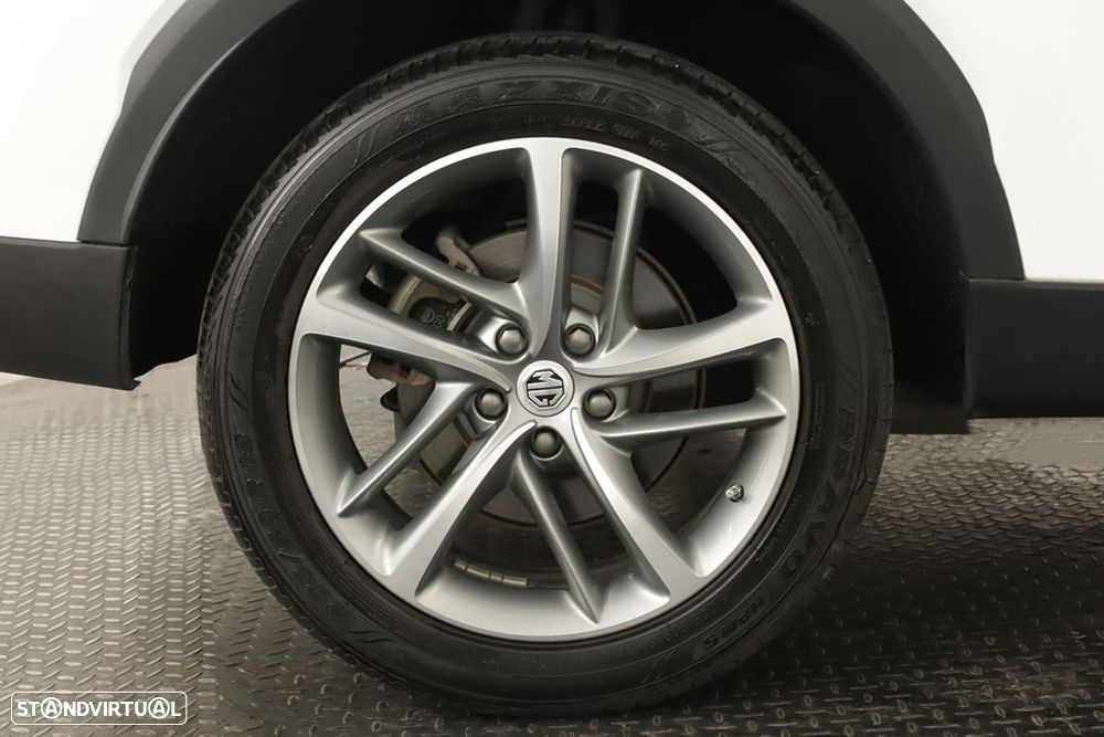 MG EHS 1.5 T-GDI Plug-in Hybrid Luxury - 5