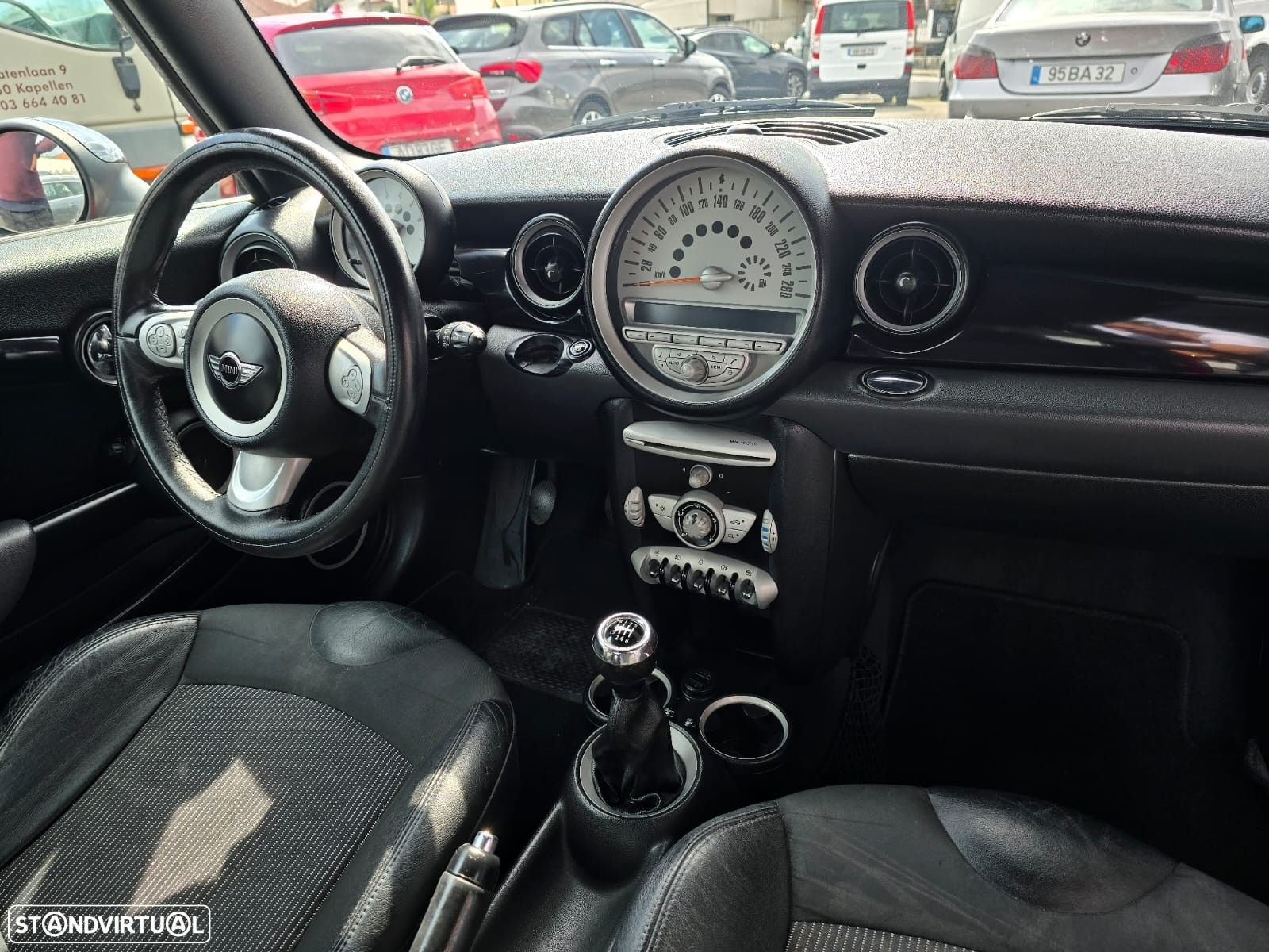 MINI 3 Portas - 13