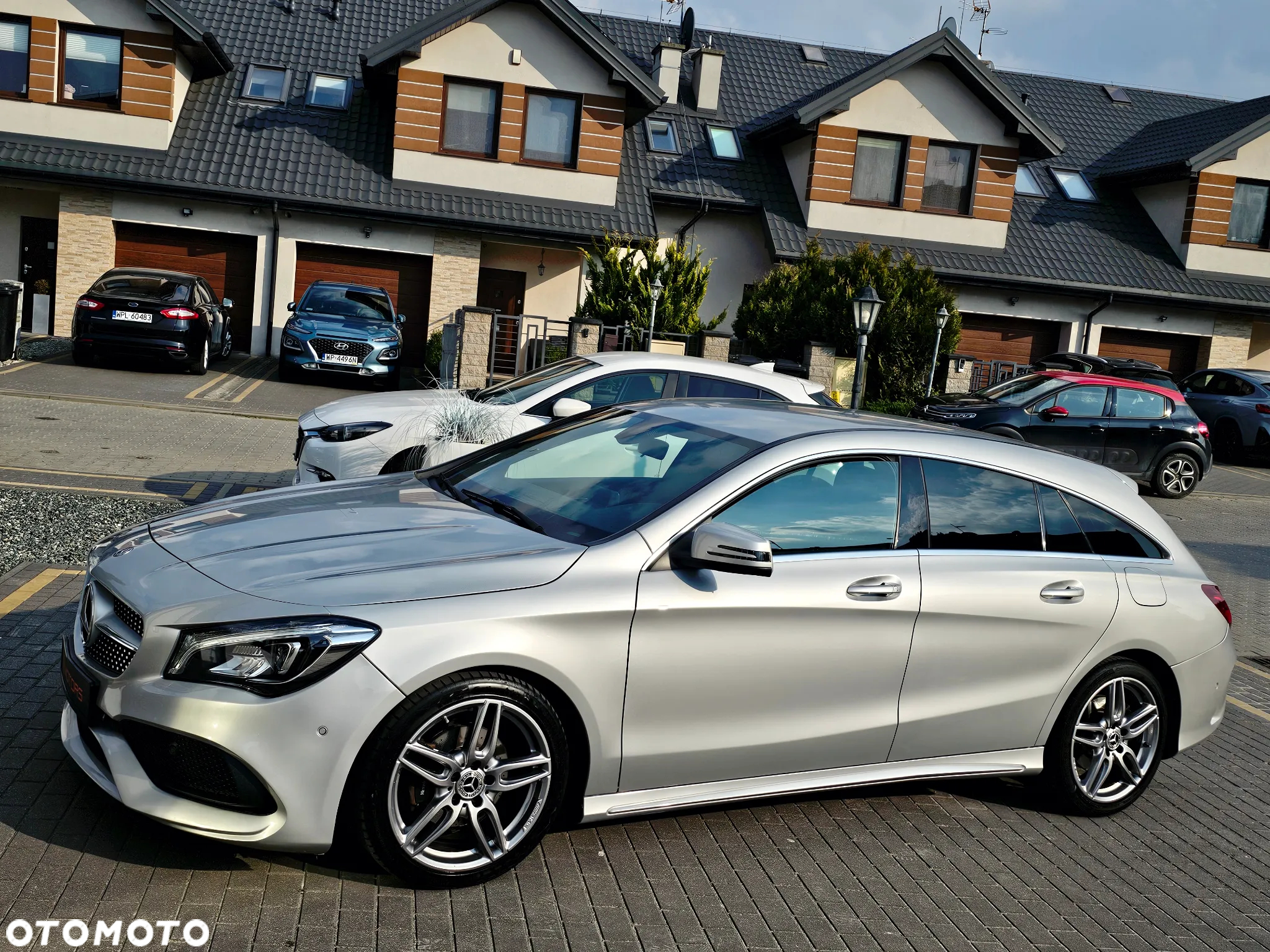 Mercedes-Benz CLA Shooting Brake 180 d 7G-DCT AMG Line - 32