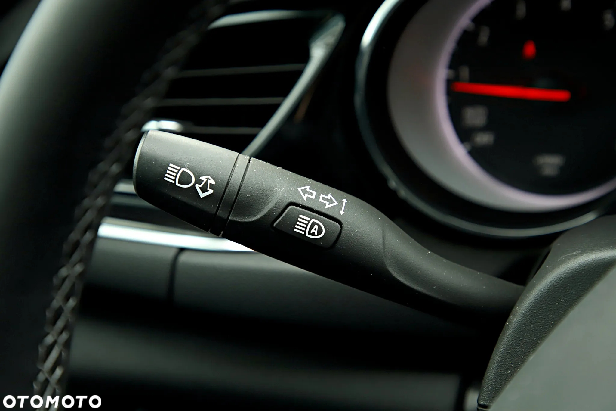 Opel Insignia - 26