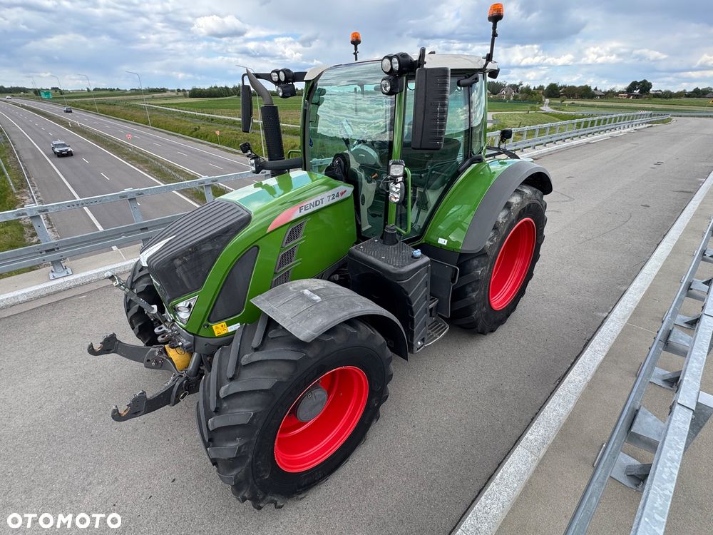 Fendt 724 PROFI + GPS Trimble RTK Super Stan Traktor 4x4 - 1