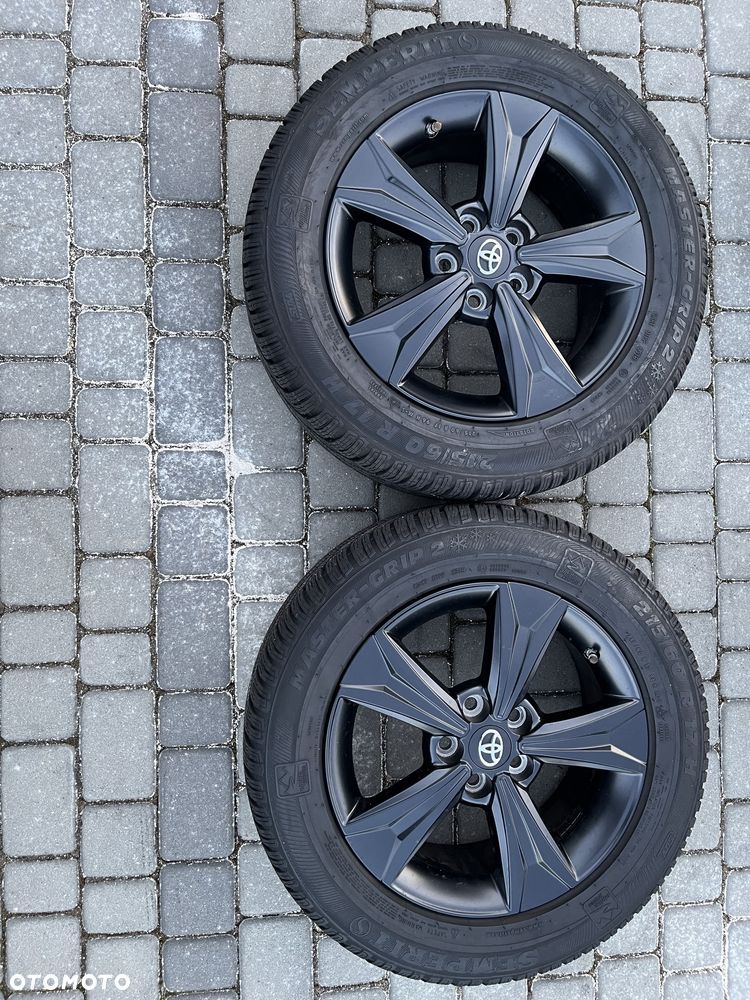 Alufelgi 5x114,3 17 cali Toyota Auris Avensis Corolla opony 205/55/16 - 5