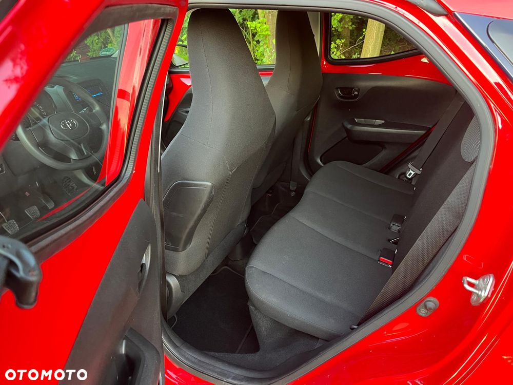 Toyota Aygo x-play - 10