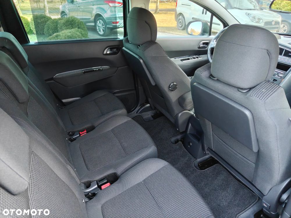 Peugeot 5008 2.0 HDi Allure 7os - 18