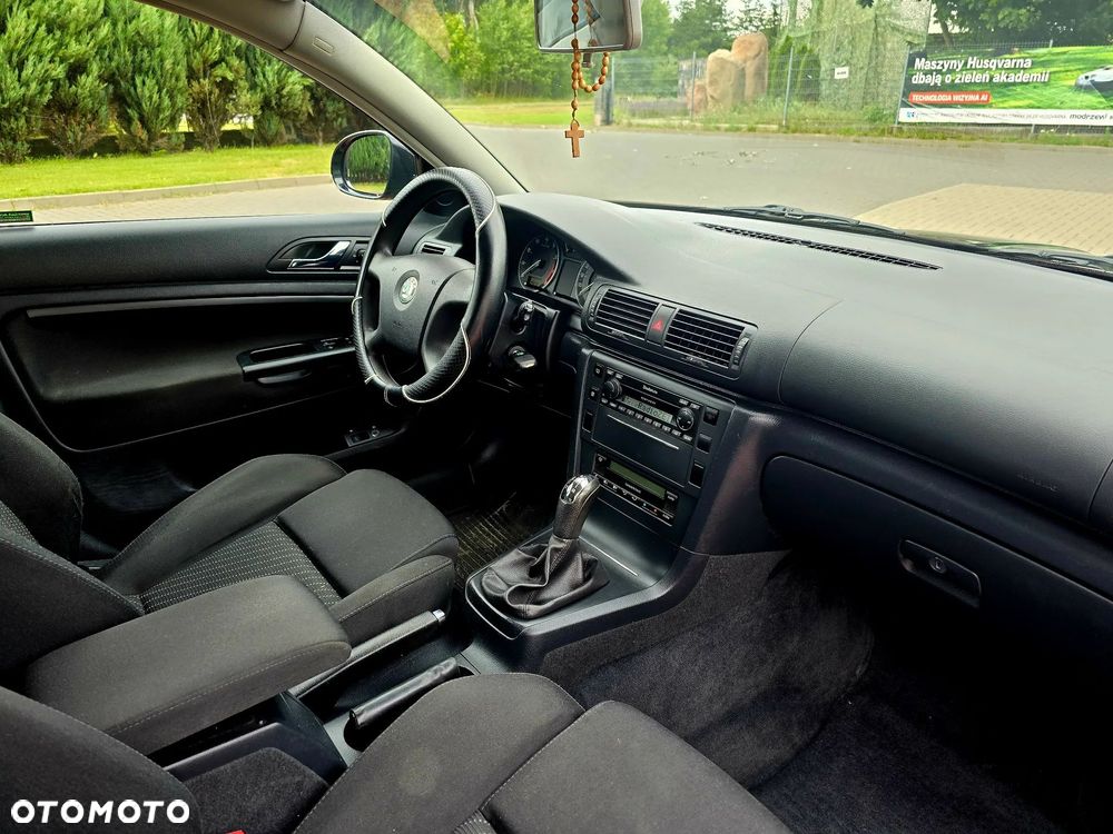 Skoda Superb 1.8 Turbo Classic - 8