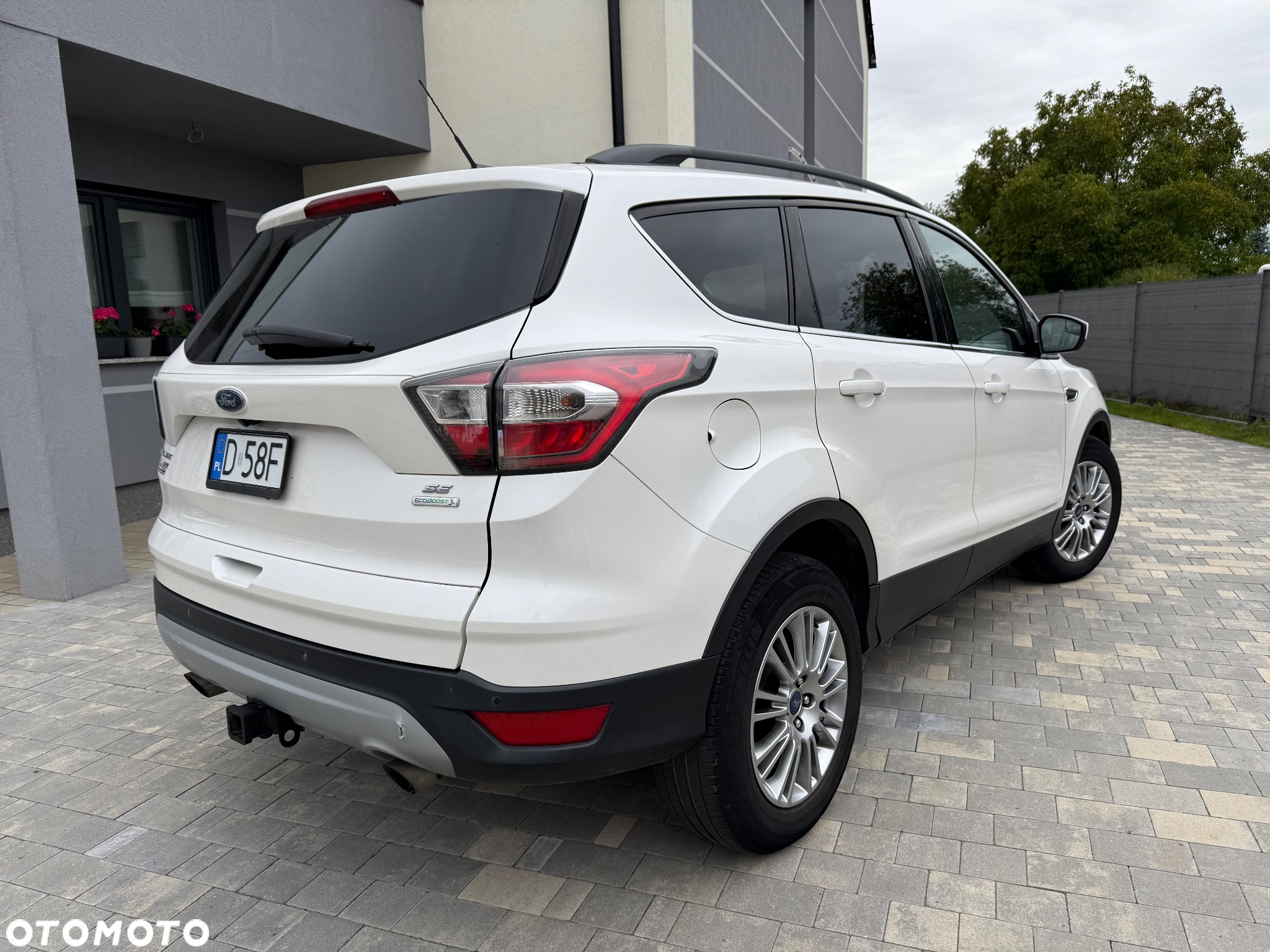 Ford Escape - 4