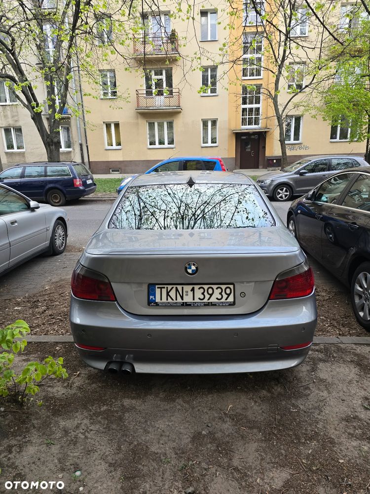 BMW Seria 5 - 12