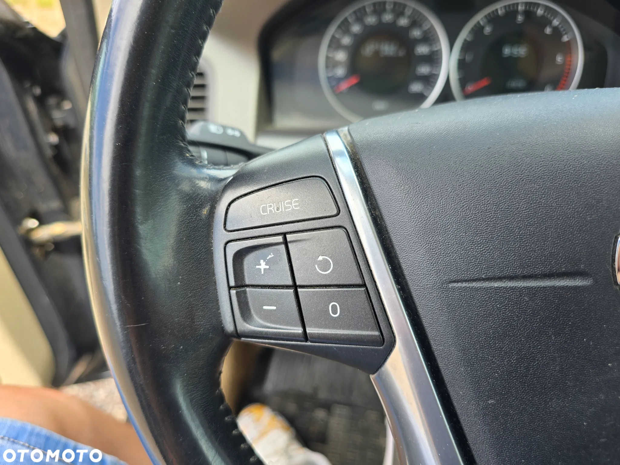 Volvo XC 60 D3 Momentum - 17