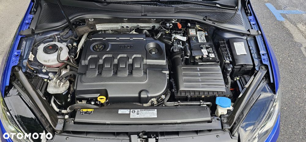 Volkswagen Golf 1.6 TDI (BlueMotion Technology) Comfortline - 28