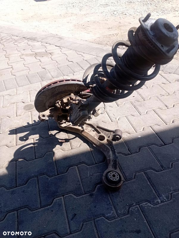 FIAT FREEMONT 2.0 JTD ZWROTNICA LEWA PRZÓD PRZEDNIA WAHACZ - 2