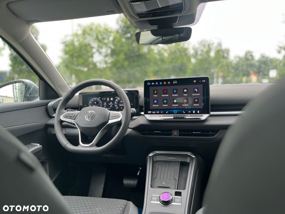 Volkswagen T-Roc 1.5 eTSI OPF DSG Life - 21