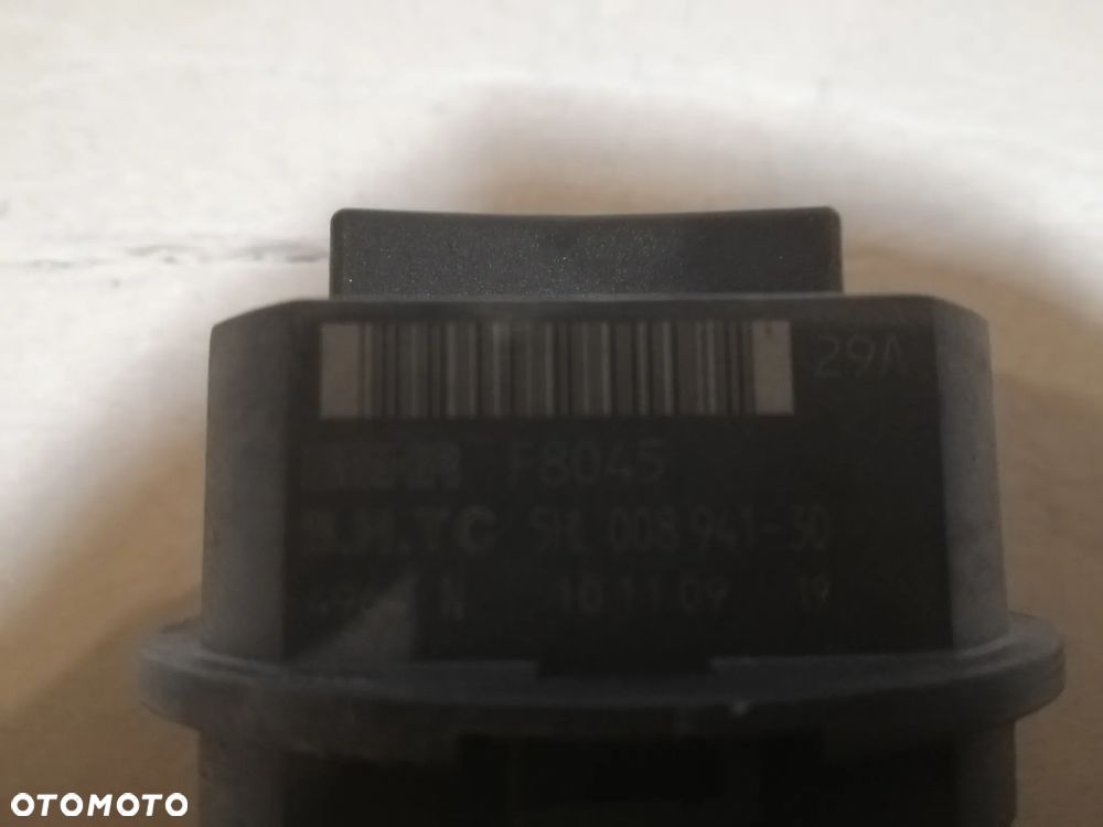 REZYSTOR OPORNICA JEŻ DMUCHAWY MERCEDES W212 5HL008941-30 - 3