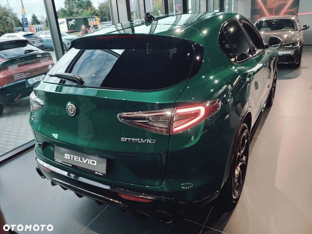Alfa Romeo Stelvio 2.2 JTDM Intensa Q4 - 3