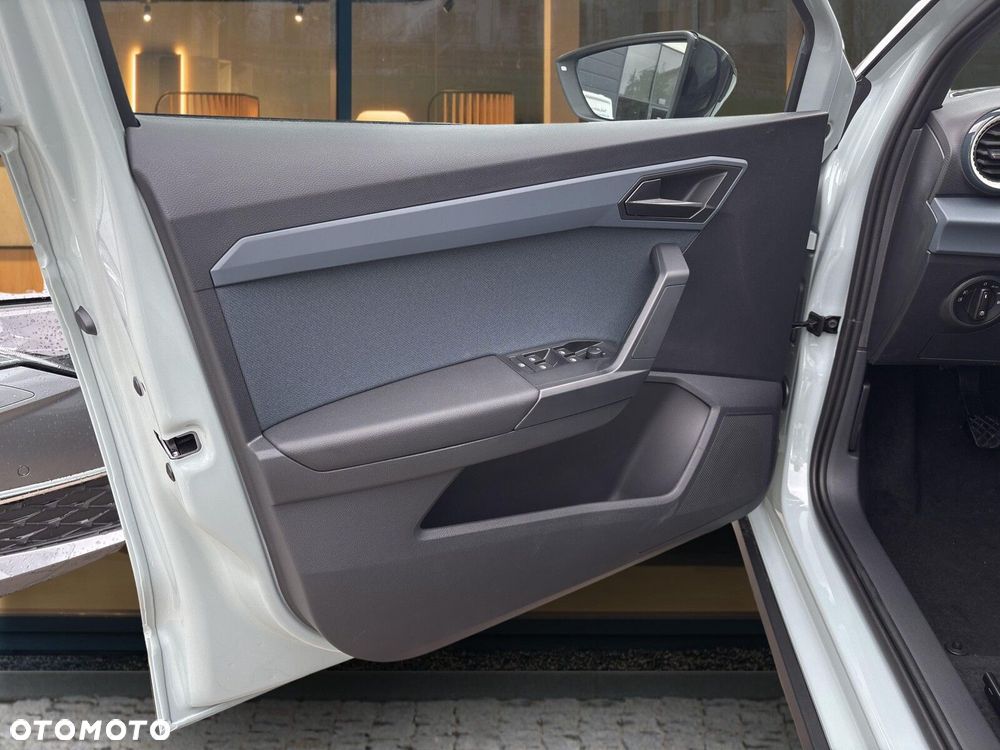Seat Arona - 11