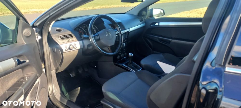 Opel Astra 1.6 Edition 111 Jahre - 5