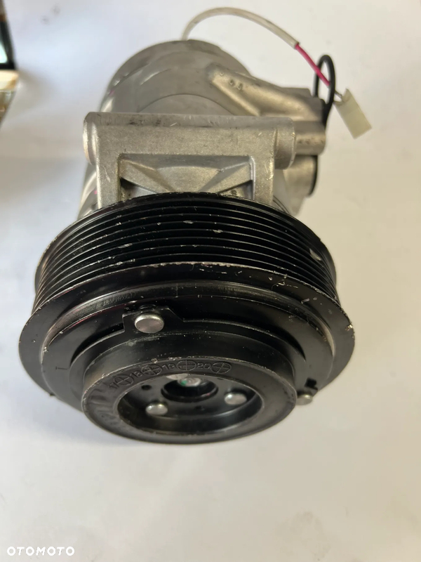 Kompresor klimatyzacji Mercedes Benz Actros MP4 ,Atego ,Antos 24v A9362300111 0042302911V  247300-8140 447280-2160 447160-5970 9362300111 447280-2161
