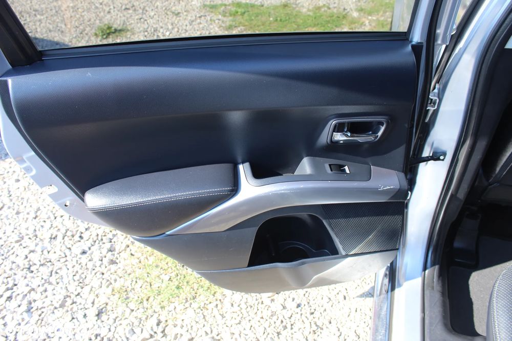 Citroën C-Crosser 2.2 HDi Exclusive - 23