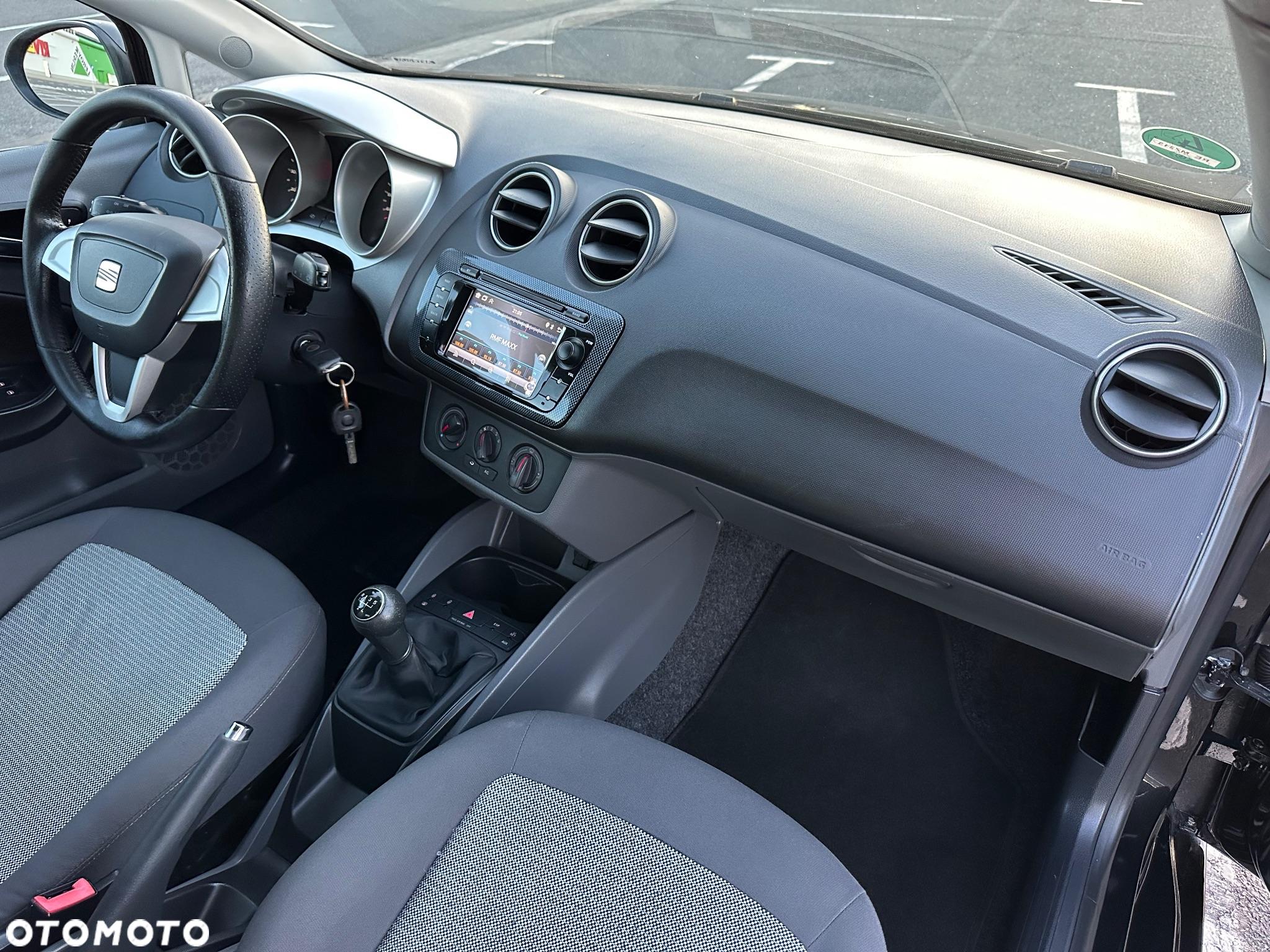 Seat Ibiza SC 1.4 16V Sport - 12