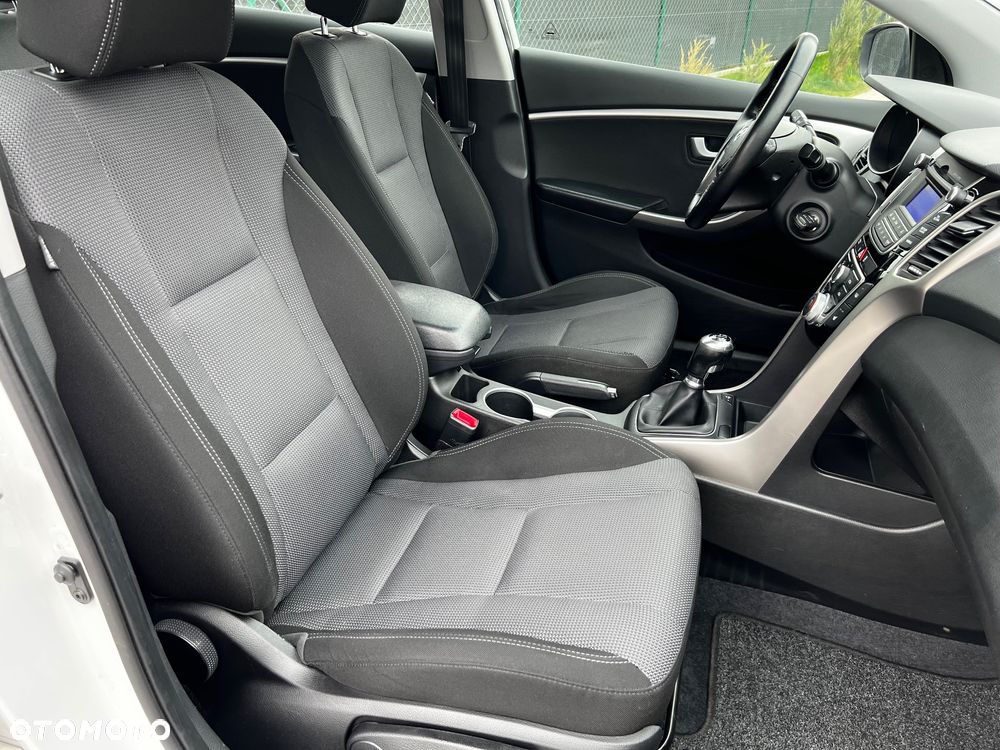 Hyundai i30 1.6 CRDI Passion - 22