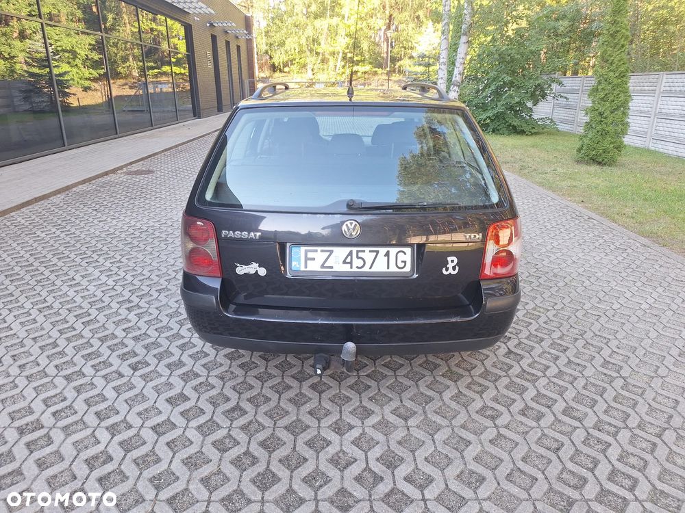 Volkswagen Passat 1.9 TDI Comfortline - 9